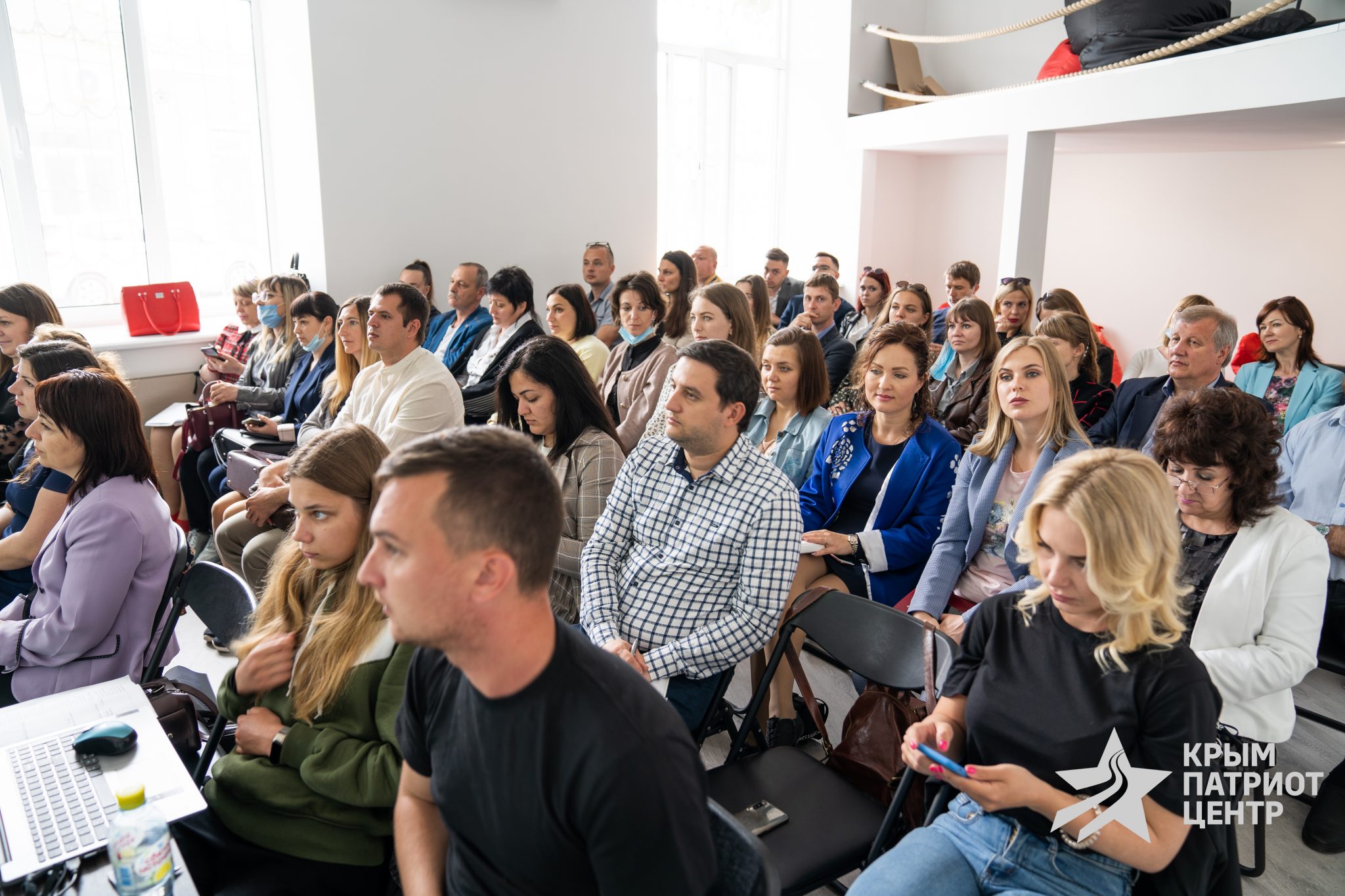 Молодежь и политика. Кумиры молодежи из крыма. Молодежь крыма. На молодёжном фестивале "таврида. Молодежь крыма.